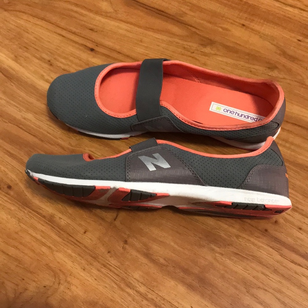 New Balance One Hundred One Shoes - Picture 2 of 4